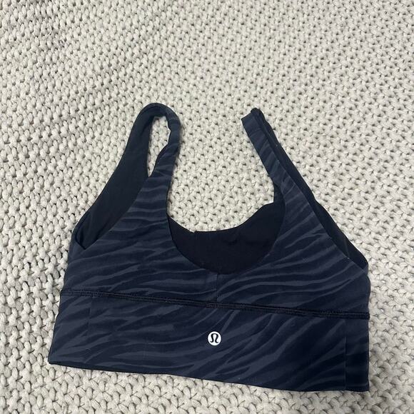 Lululemon reversible bra size 6 - Picture 3 of 5